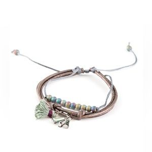 Paparazzi Urban Bracelet NWT